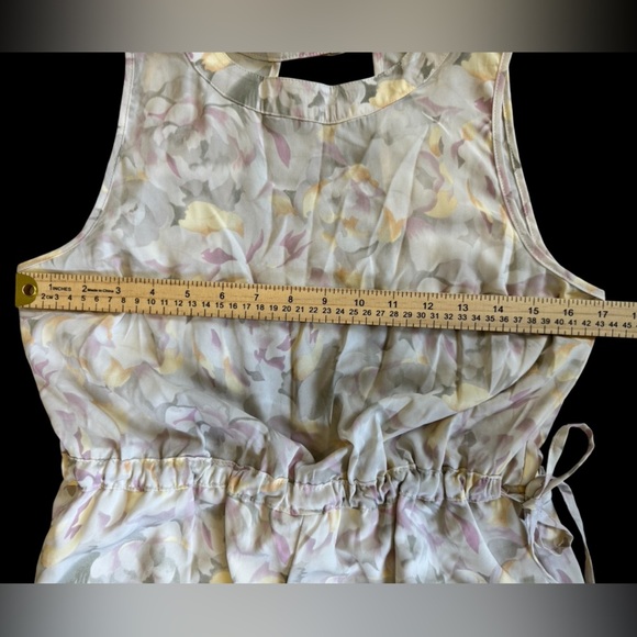 NWT Kimchi Blue Floral Sleeveless Romper - Pastel Shades with Drawstring Waist - Picture 12 of 12